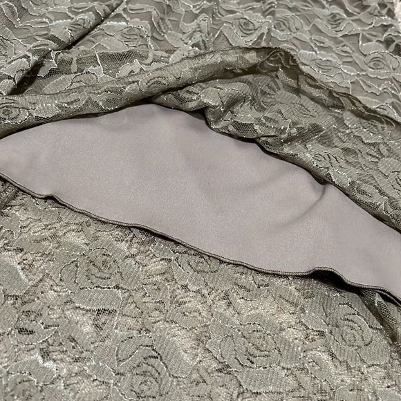 High-Low Dress - Picture 4 of 5